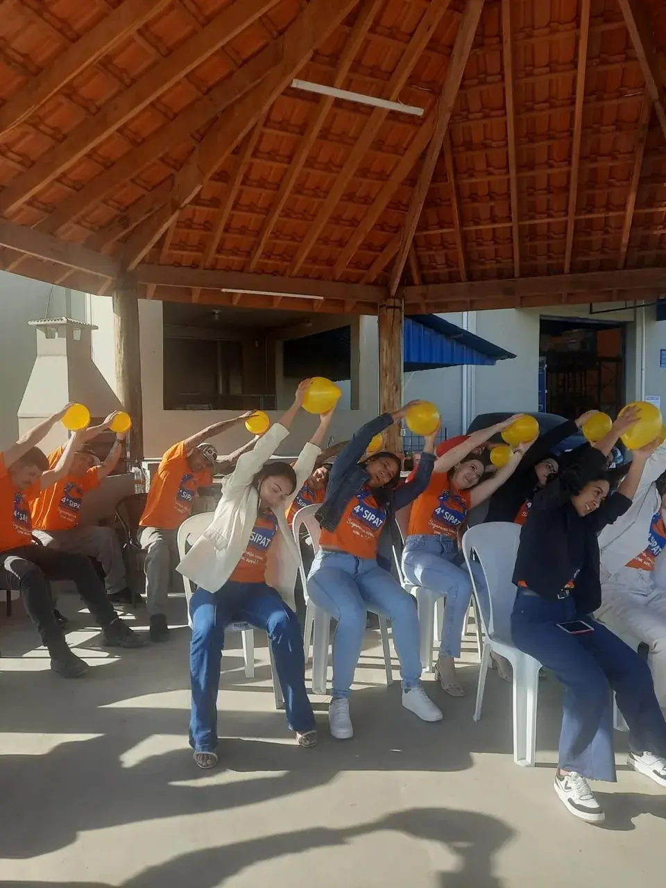 SIPAT — ginástica laboral com colaboradores